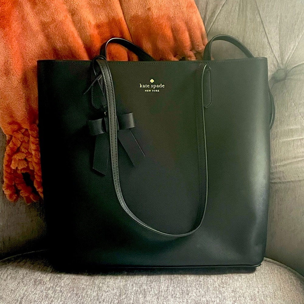 NEW Kate Spade Tote ♠️